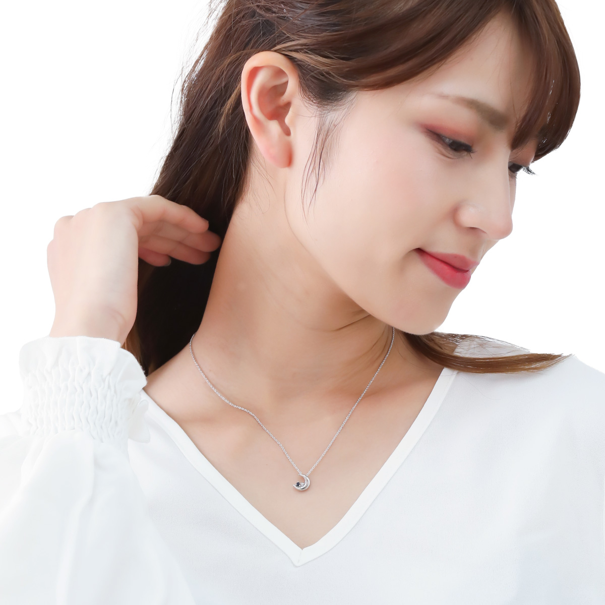 ネックレス、ペンダント（誕生石：9月 （サファイア