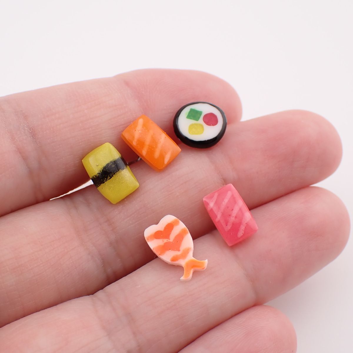 ピアス 金属アレルギー レディース チタン製ポスト 寿司 5個セット 