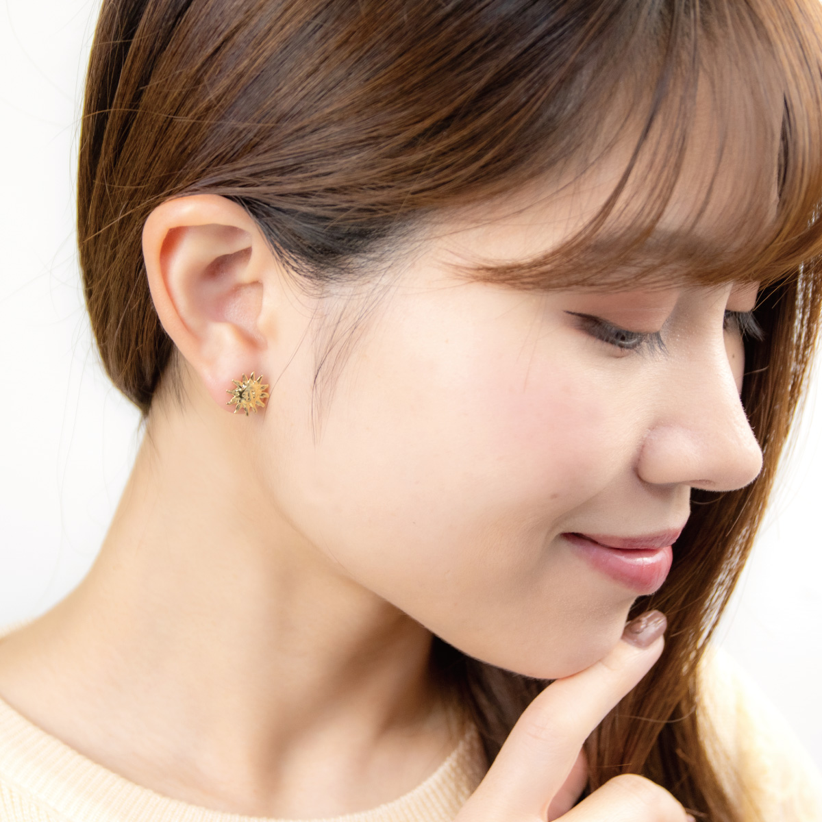 ピアス レディース チタン製ポスト 太陽 月 サン ムーン