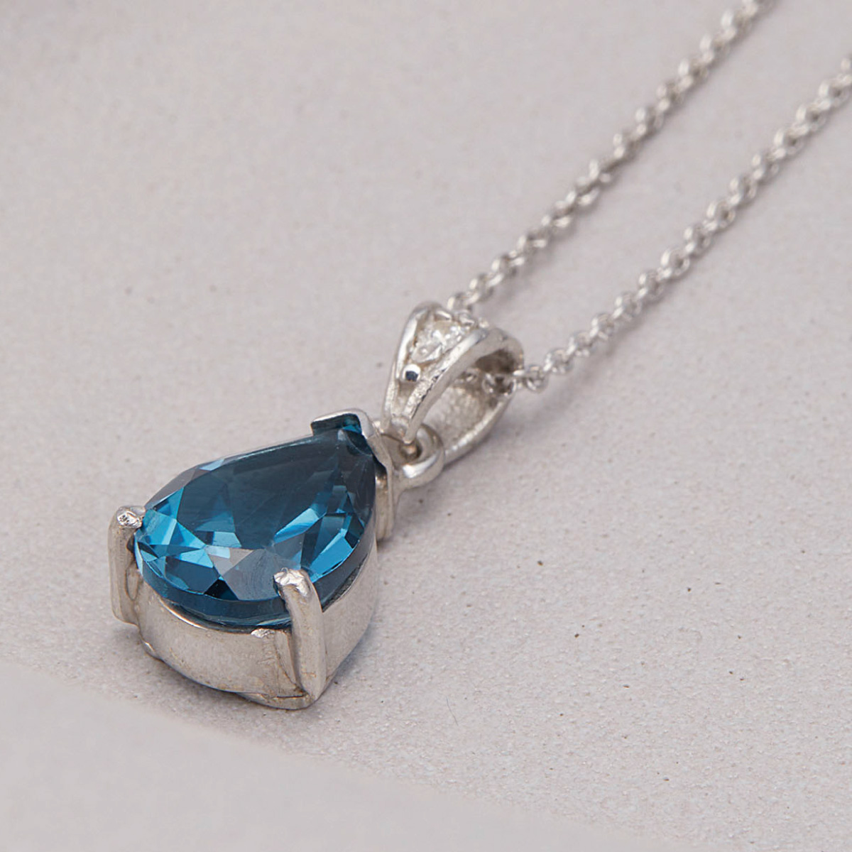 ネックレス ペンダント レディース シルバー925 ロンドンブルー