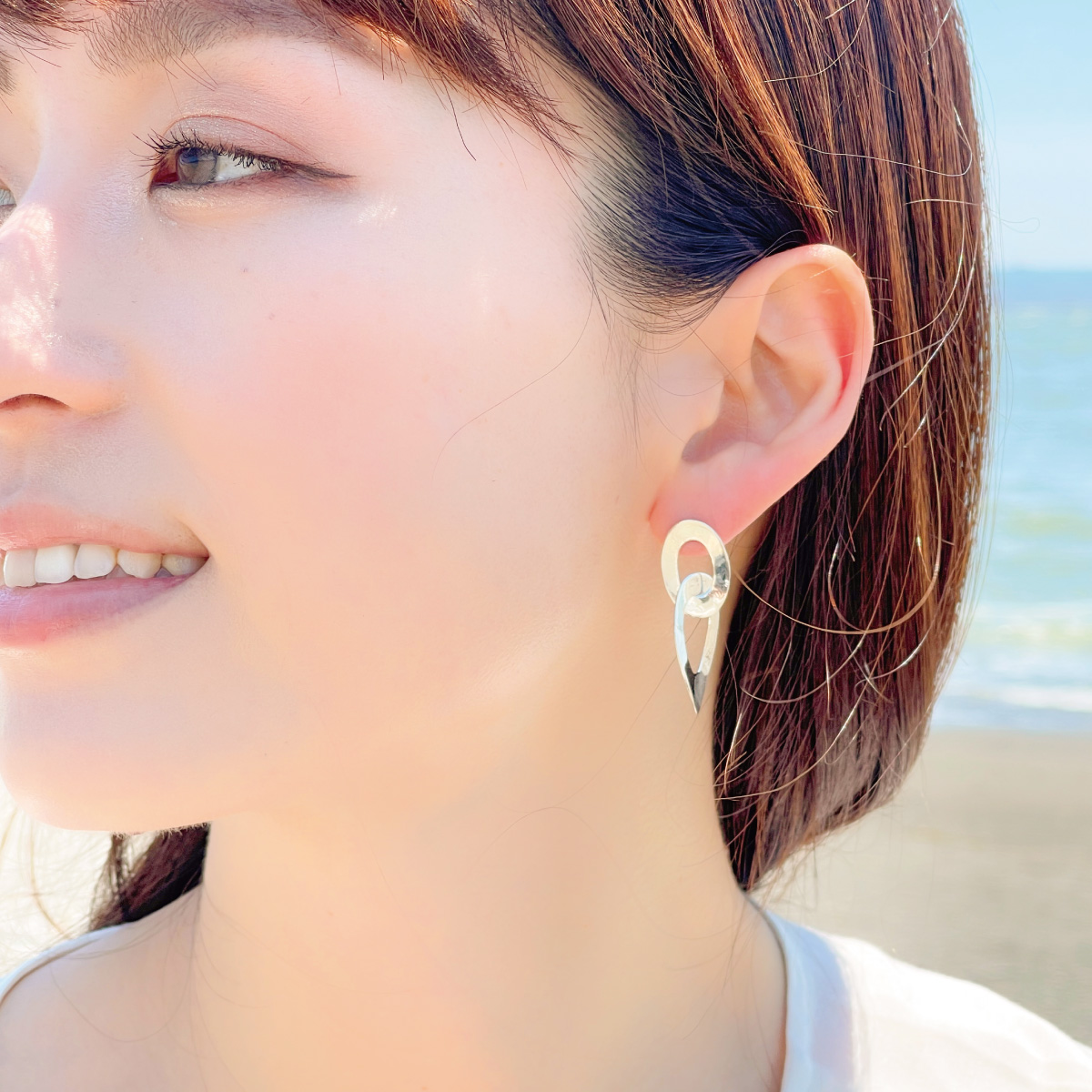 ピアス レディース シルバー925 二連サークル ダブルリング 揺れる お肌に優しい かわいい 金属アレルギー対応 爆買の画像