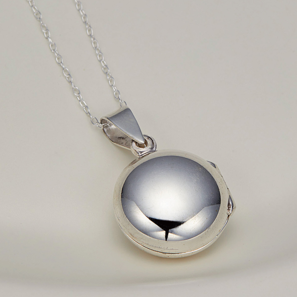 ネックレス 写真 ロケットペンダント レディース シルバー925 丸型