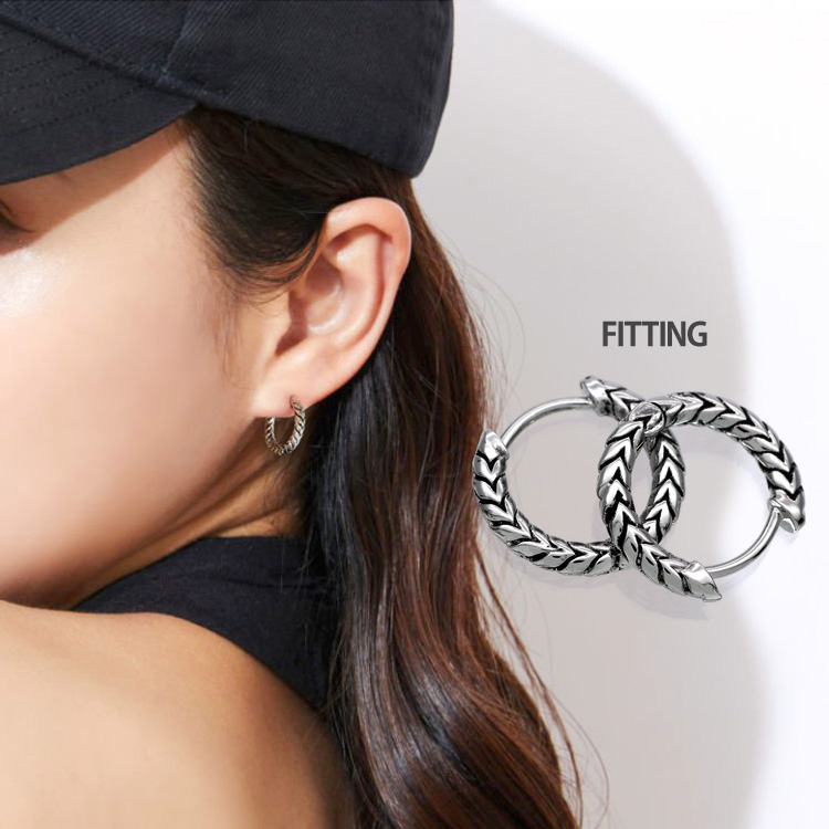 ボディピアス body pierce 18G 軟骨 ワンタッチで装着 レプティル