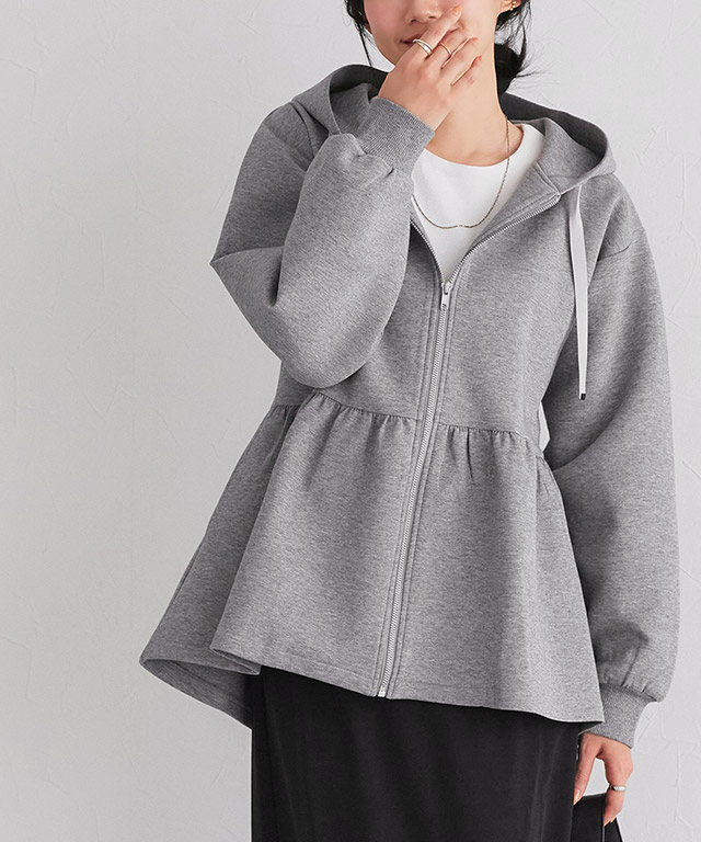 ダンボールヘムフレアパーカー