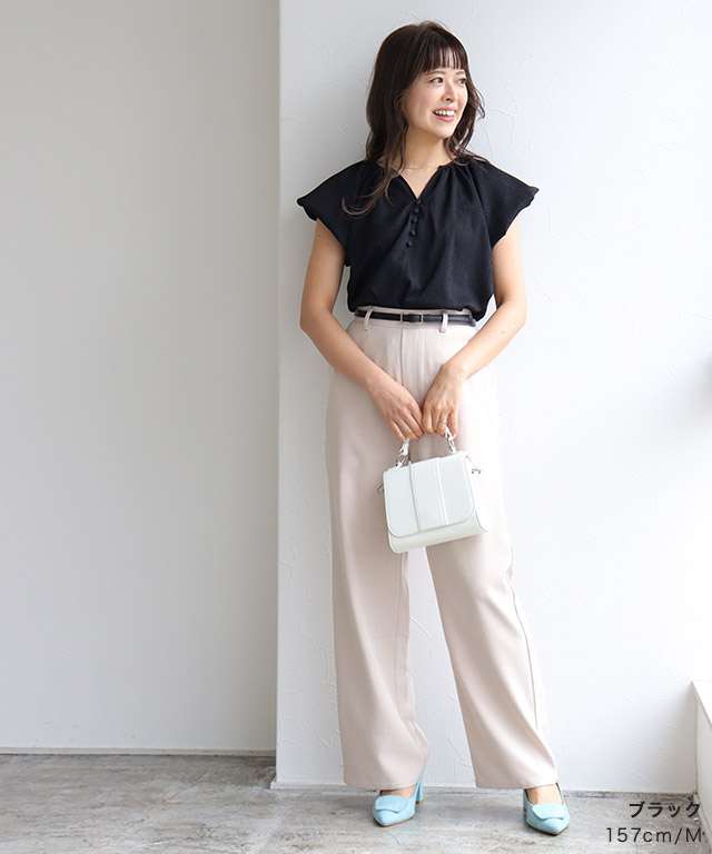 アウトレットSALE！】キーネックパフスリーブブラウス 【Pierrot
