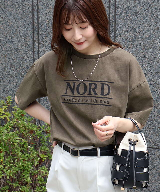 ピグメント加工オーバーサイズロゴTシャツ