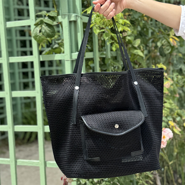 トートバッグ マザーズバッグ ペアレンツバッグ 2way 3way シンプル 自立 軽い 軽量 大容量 洗える 大きめ a4 通勤 通学 旅行 qbag paris nest w bagの画像