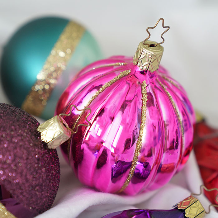 クリスマスオーナメント　グラスボール　手描き　ルリジューズ　ピンク クリスマスオーナメント グラスボール 手描き ルリジューズ ピンク