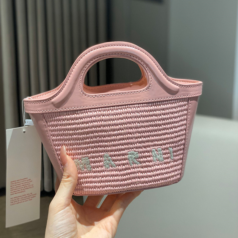 MARNI(マルニ) ピンク レザーとラフィアエフェクトファブリック