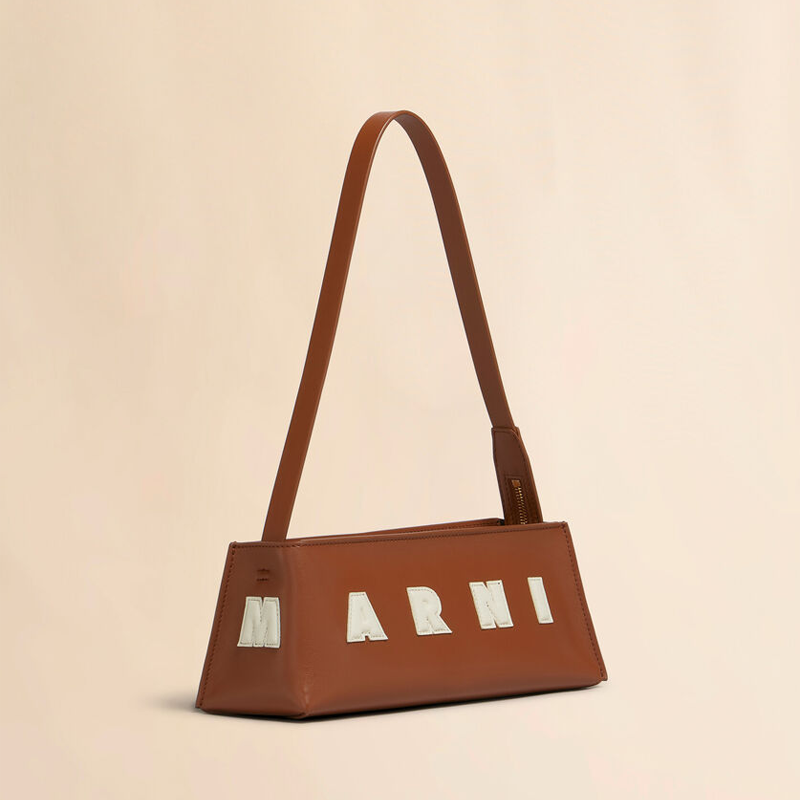 MARNI（マルニ） ブラウン レザー製 Museo バゲットバッグ ミュゼオ
