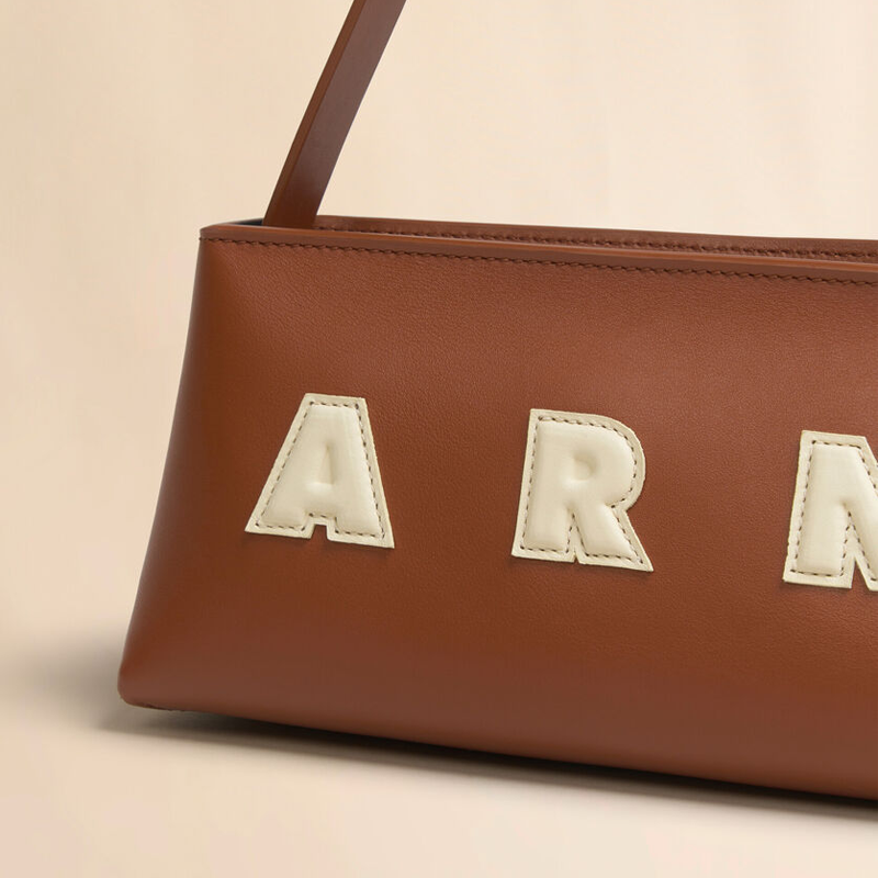 MARNI（マルニ） ブラウン レザー製 Museo バゲットバッグ ミュゼオ