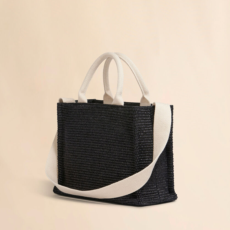 MARNI（マルニ） ブラック トートバッグスモール SHMP0077U0P3860Z1Q44