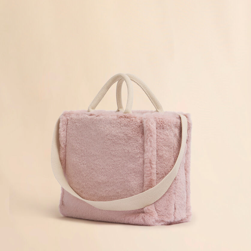 MARNI マルニ ピンク ライトピンク フェイクファー製バスケット