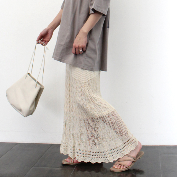 楽ちん 春 ブラウス レディース ビジネス ノースリーブ トップス シャツ ブラウス オフィス 袖コンシャス おしゃれ Tシャツ Uネック フリル ゆったり 夏 オフィスカジュアル 春夏 レディース tops Ladies ブラック ホワイト 白 黒 サックス ラベンダー イエロー レッド