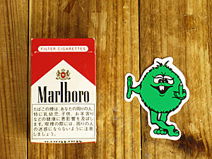 ステッカー グリーンモンスター/右