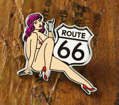 新品 レトロ ボンネット カーラー セクシー ピンナップ ガール 黒 ロンT 新品 クラシックカー 車 セクシー ピンナップガール セピア ロンTの