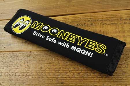 ムーンアイズ MOONEYES シートベルト カバー クッションパッド カー