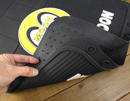 ムーンアイズ フロアマット 汎用 ラバーマット 車 カーマット カー用品 カーアクセサリー MOONEYES アイボール フロント用 2枚組 |  | 04