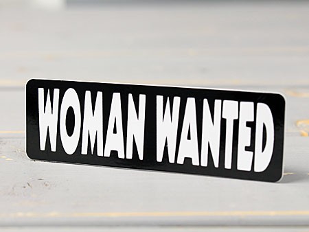 ヘルメットステッカー WOMAN WANTED 女ほしい！