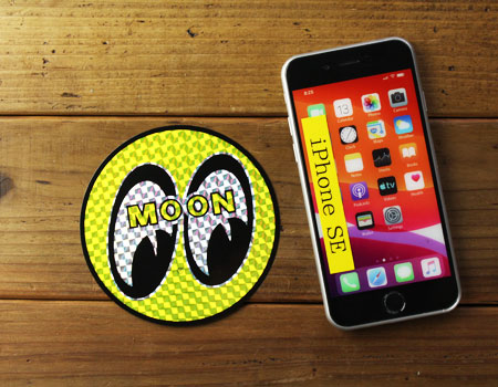 ムーンアイズ ステッカー 車 アメリカン おしゃれ バイク ヘルメット かっこいい ホットロッド MOONEYES プリズムーン 直径10cm |  | 02