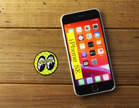 ムーンアイズ ステッカー 車 アメリカン おしゃれ バイク ヘルメット かっこいい ホットロッド MOONEYES プリズムーン 直径４cm |  | 02