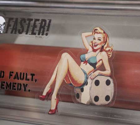 ピンナップガール ステッカー ミリタリー セクシー アメリカン レトロ