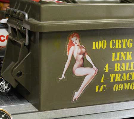 ピンナップガール ステッカー ミリタリー セクシー アメリカン レトロ