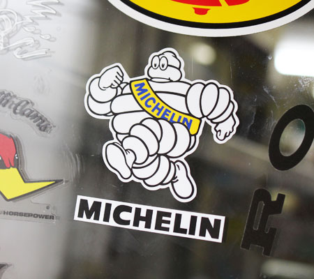 ミシュラン ステッカー ミシュランマン ビバンダム おしゃれ バイク 車 かっこいい タイヤ カーステッカー Michelin ドタビブ｜planfirst｜05