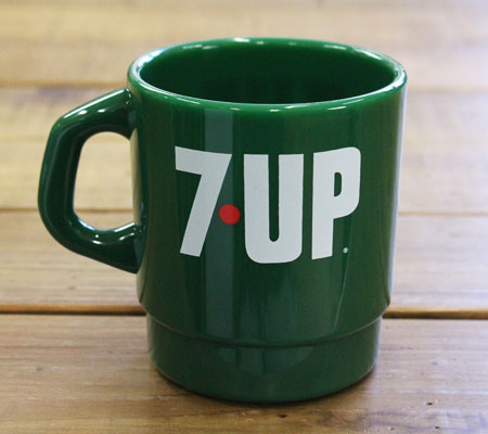 セブンアップ マグカップ プラスチック コップ カップ おしゃれ アメリカン かわいい レトロ キャンプ アメリカン雑貨 7UP HUNTER  GREEN