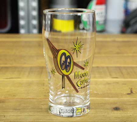 ムーンアイズ グラス おしゃれ かっこいい アメリカン 車 バイク ホットロッド MOONEYES MOON CAFE ムーンカフェ ビールハーフサイズグラス |  | 01