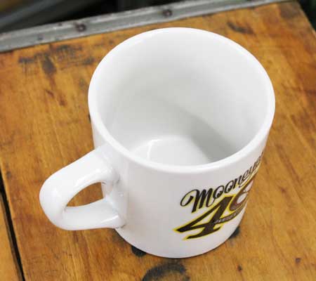 ムーンアイズ マグカップ おしゃれ 陶器 かわいい アメリカン 40周年 限定 MOONEYES 40th Anniv. |  | 03