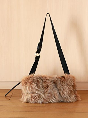 VIOLAd'ORO（ヴィオラドーロ） フォックスファー ボディーバッグ VOLPE