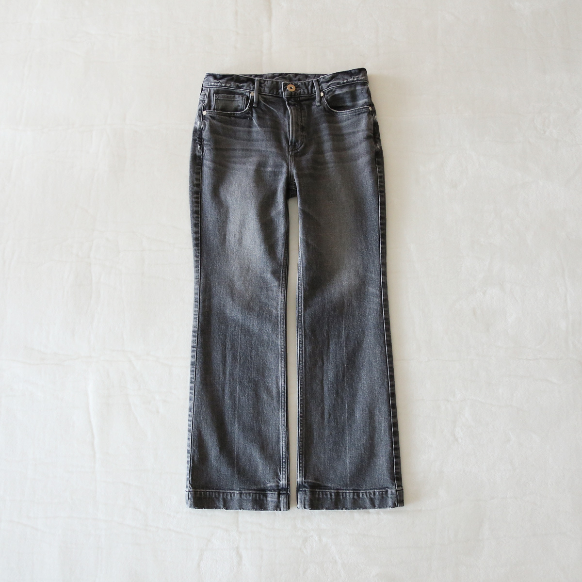 upperhights（アッパーハイツ） ミッドライズ フレアーデニム =THE