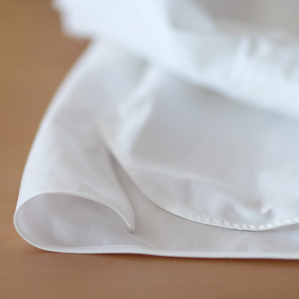 美品 ティッカ TICCA バンドカラーワイドシャツ F ソメロス社コットン 美品 ティッカ TICCA バンドカラーワイドシャツ F ソメロス社コットン