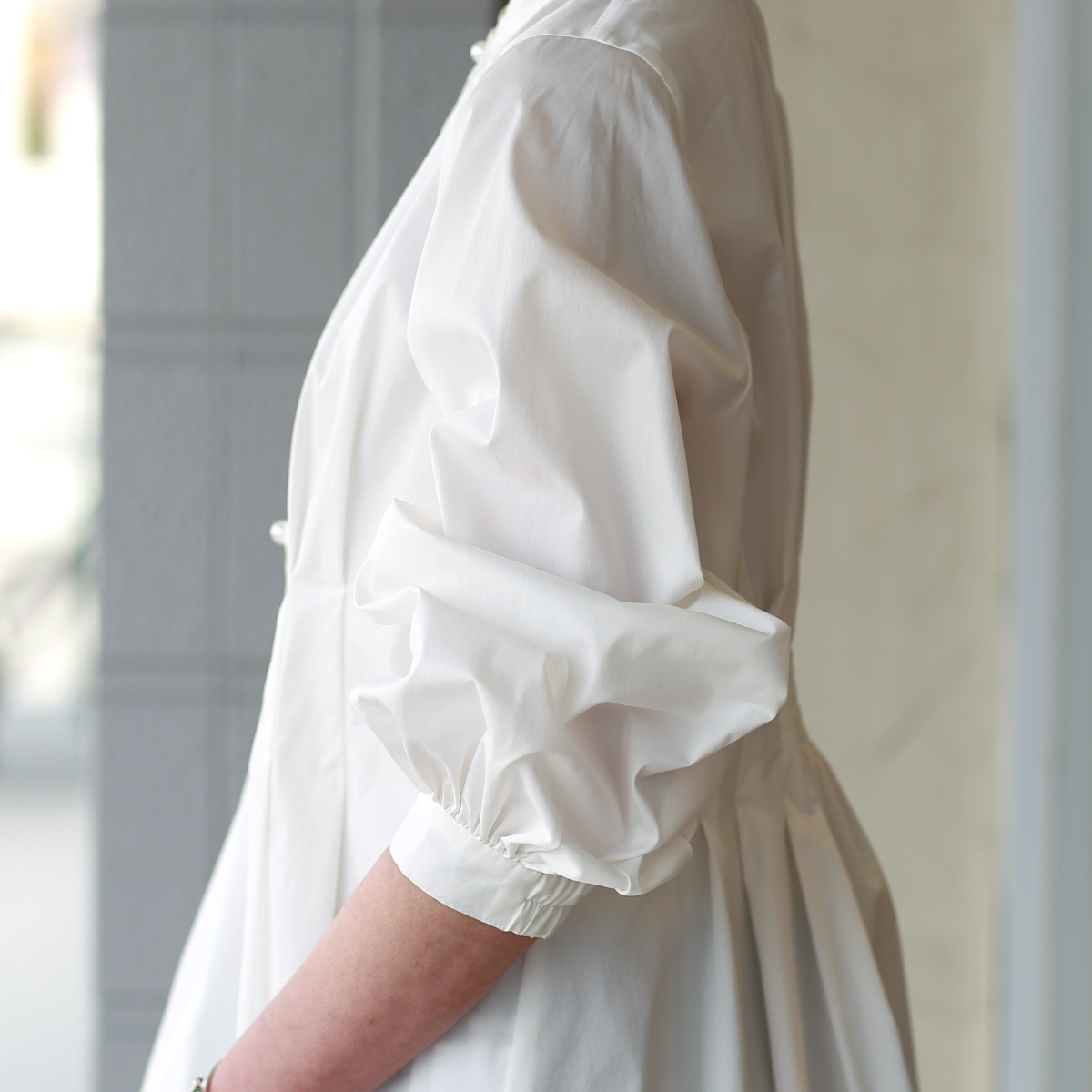 BEATRICE（ベアトリス） ボウタイ付き 2WAY パールボタン ブラウス