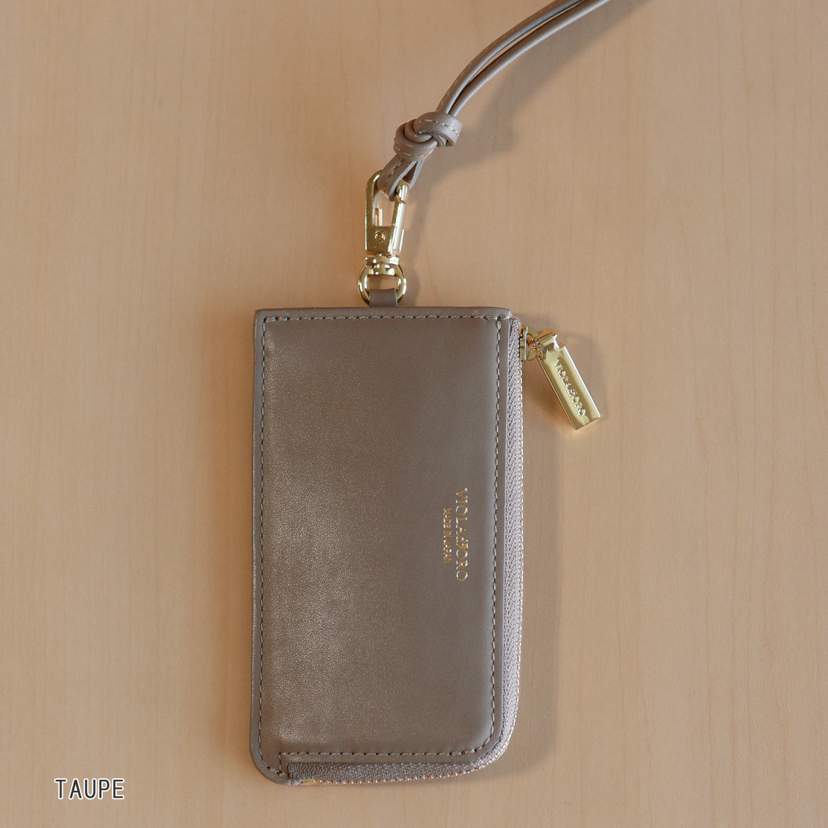 VIOLAd'ORO（ヴィオラドーロ） スムースレザー フラグメントケース