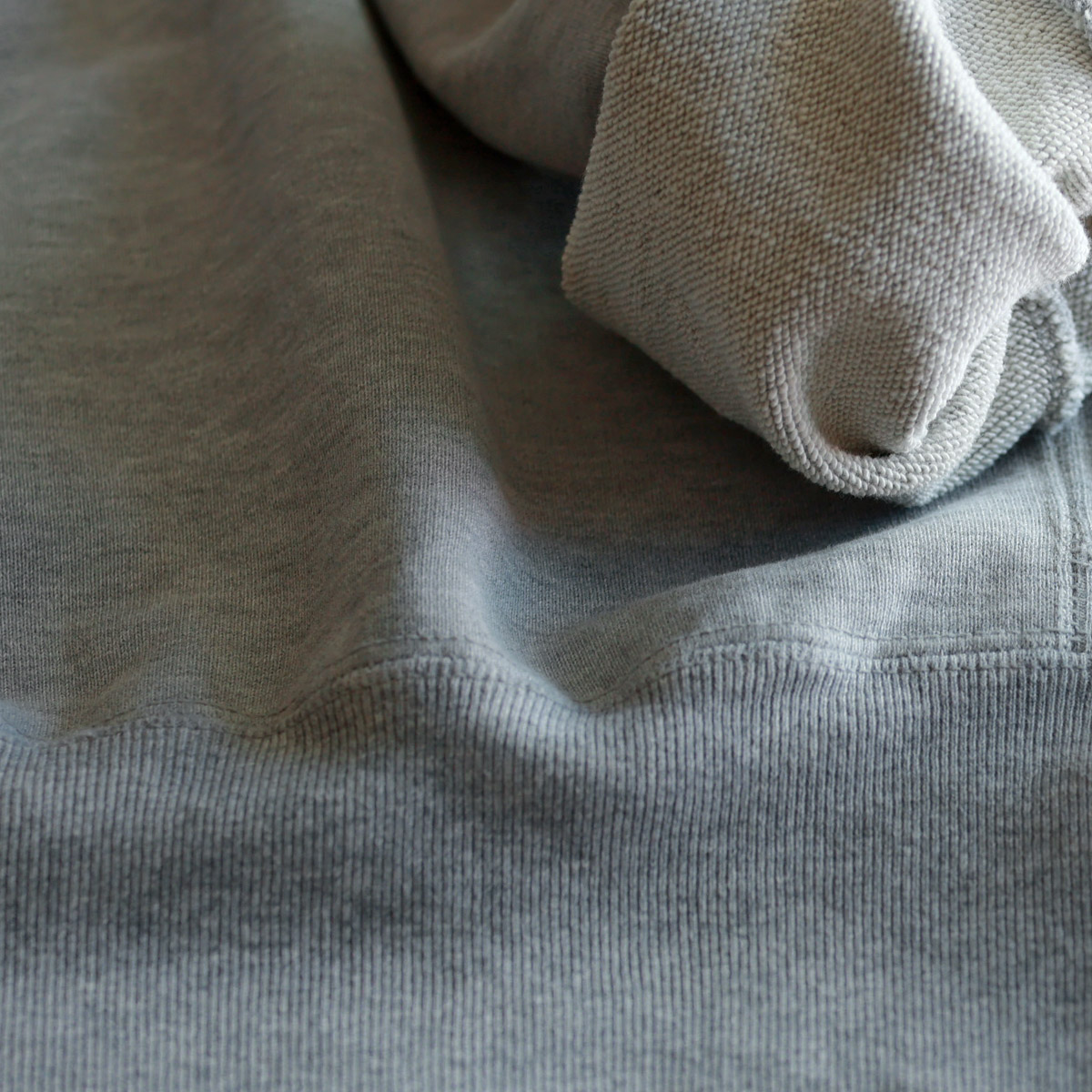 【Remi Relief 】タイガープリント スウェット ダークグレー Remi Relief 】タイガープリント スウェット ダークグレー - メルカリ