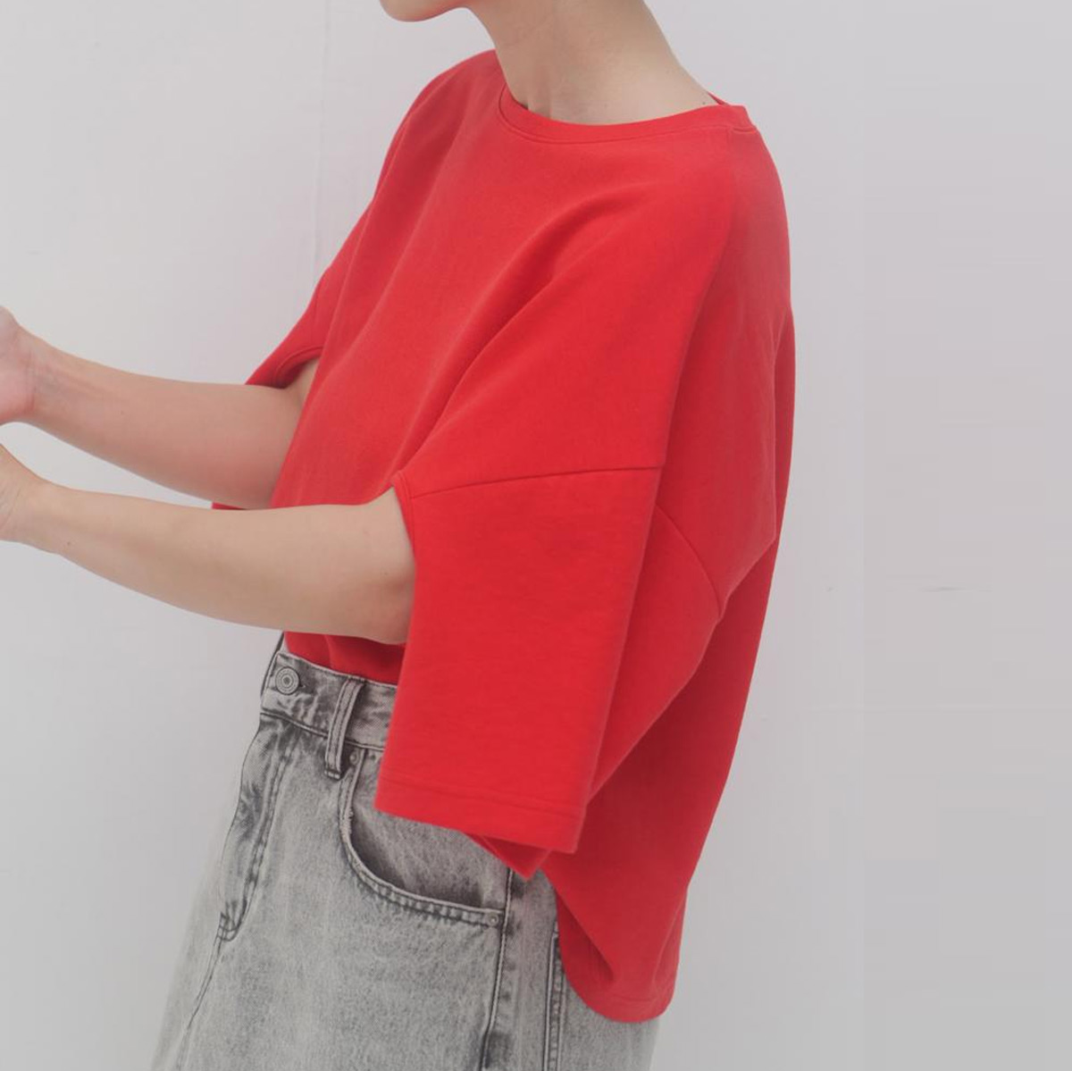 【 7/10 20:00〜！ SUMMER SALE 】YENN (イエン)　2Way サイドホール ボクシーカットソー YENN 【 7/10 20:00〜！ SUMMER SALE 】YENN (イエン) 2Way