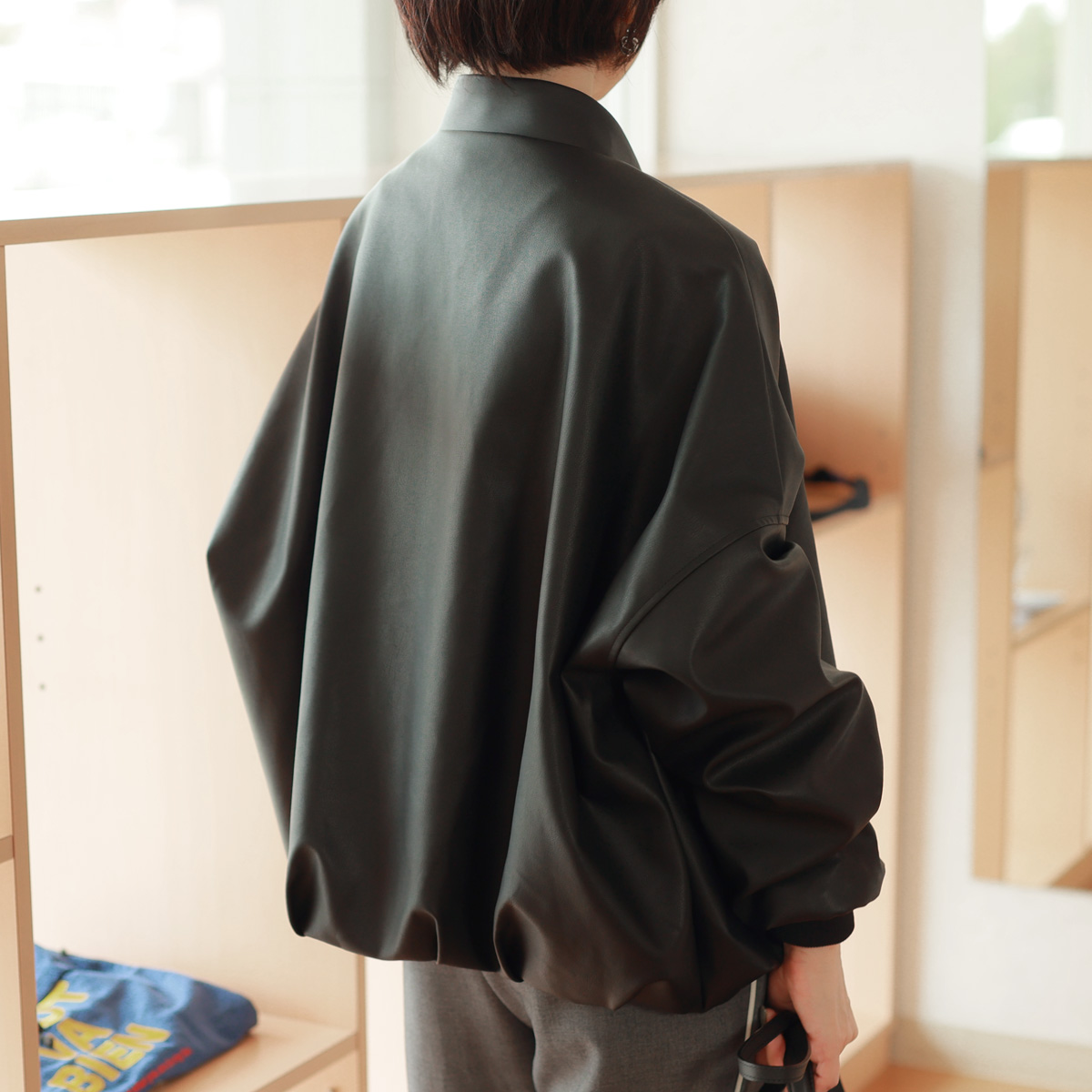 MARGAUX VINTAGE (マルゴーヴィンテージ) エコレザー リラックス