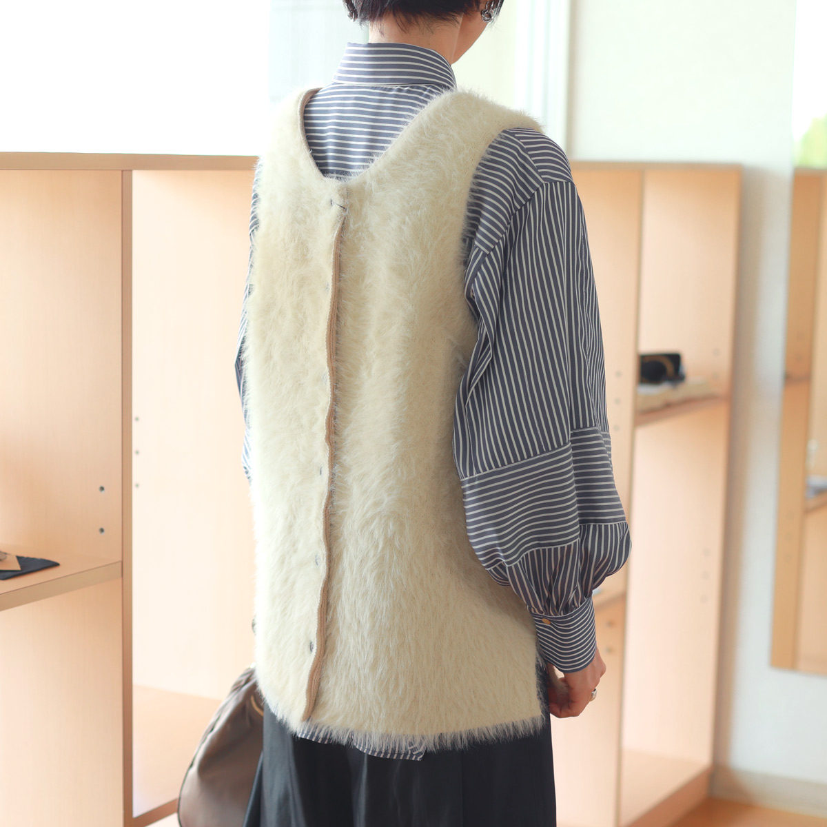 siro de labonte (シロ デラ ボンテ) 2FACE エコシャギーニット ジレ