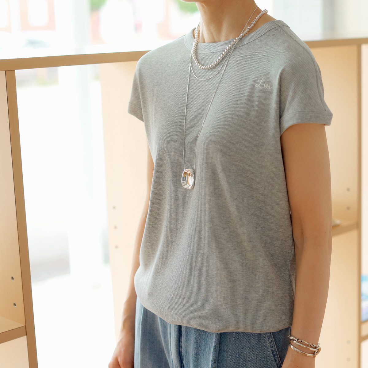 【 7/10 20:00〜！ SUMMER SALE 】Le MARAIS (ル マレ)　ワンポイント エンブロイダリー 　フレンチスリーブテレコ カットソー