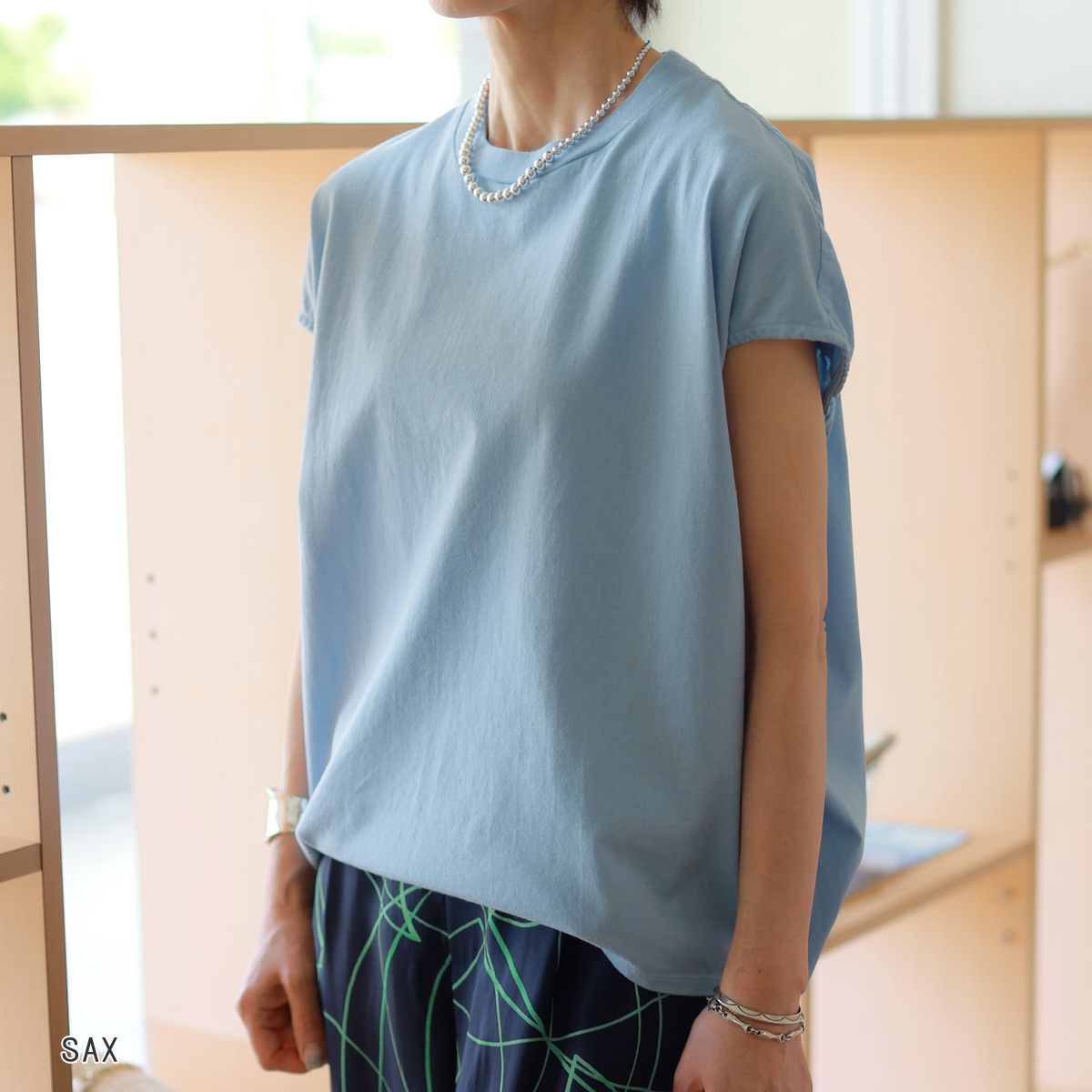 MANON (マノン)　コットン＆リネン バック切替 カットソートップス MANON (マノン) コットン＆リネン バック切替 カットソー