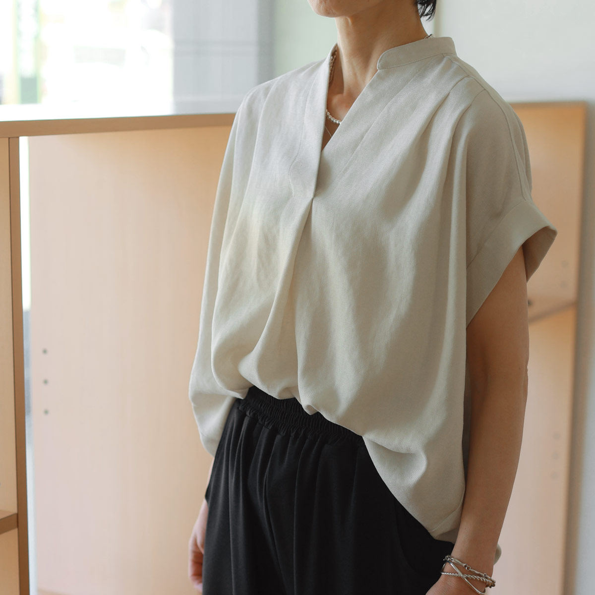 未使用【MICA＆DEAL】 スキッパーシャツ ビッグシャツ ベージュサイズ 