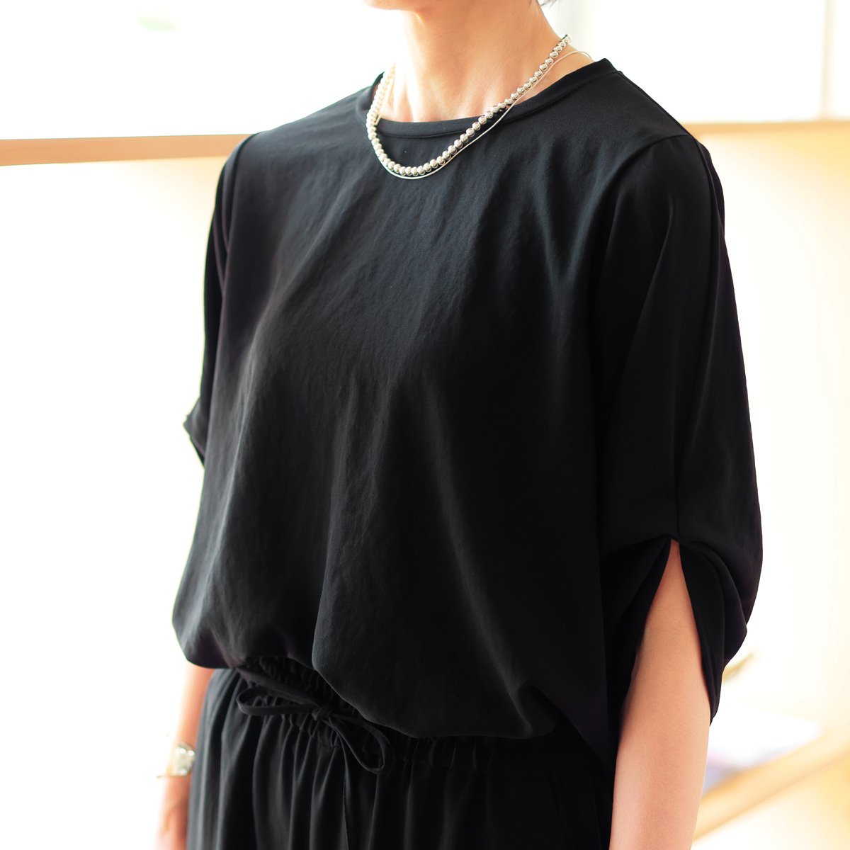 Dignite collier (ディニテ・コリエ)　ナチュラルワッシャーシフォン　大人甘ブラウス