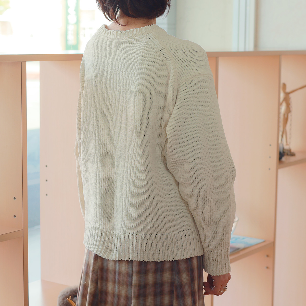 Dignite collier（ディニテコリエ） ビッグレター ルーミーニット