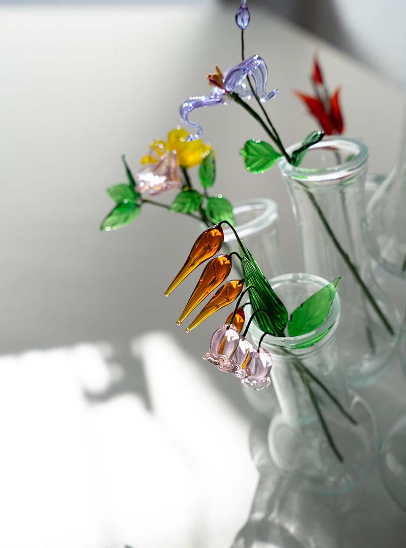 ambr_artflower_800i.jpg