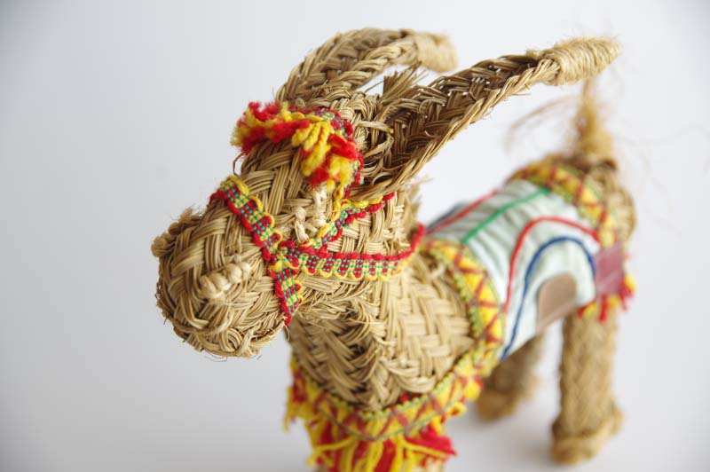 ブーロ エスパルト アドルナド BURRO ESPARTO ADORNADO アルテザニア