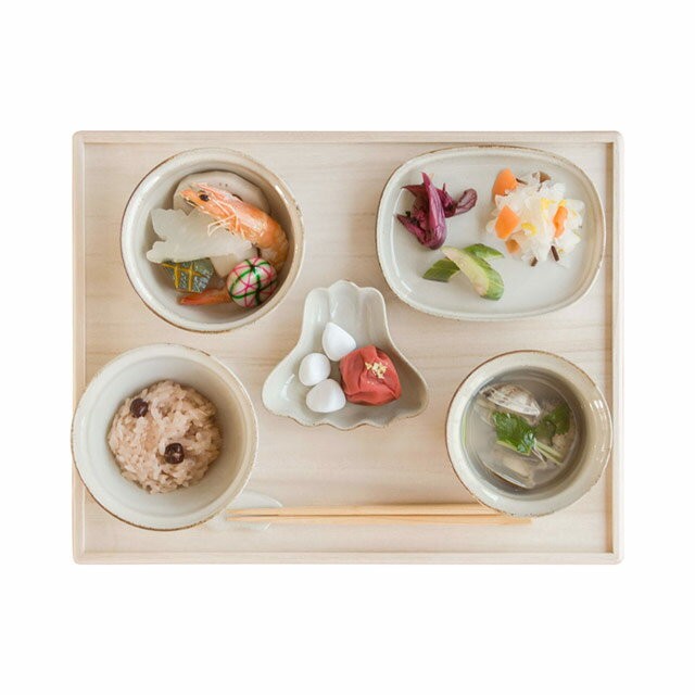 amabro アマブロ お食い初め 食器 桐箱 百日祝い 100日祝い 半磁器 波佐見焼 国産天然木 アテ ギフトセット ギフト 出産祝い | 授乳・お食事,食器  | e.x.p.japon オフィシャルオンラインショップ