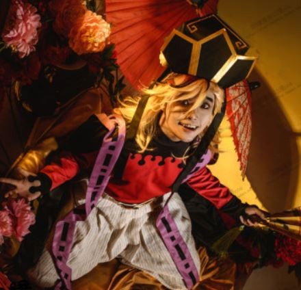 童磨 コスプレ 鬼滅の刃 どうま 衣装 キャラクター : pLegLad - 通販