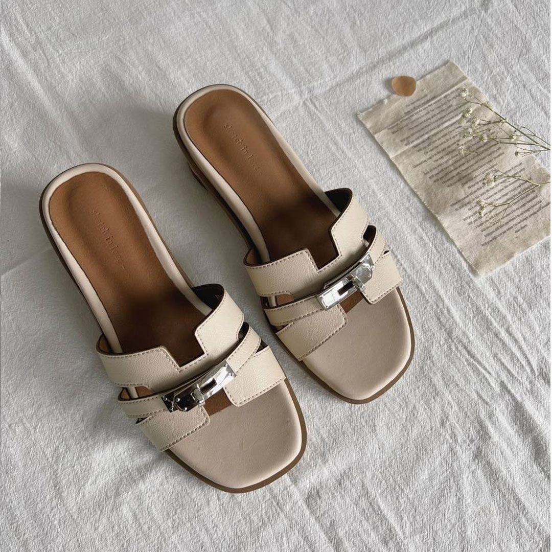 サンダル レディース ミュール ヒール 歩きやすい クロア型 本革  